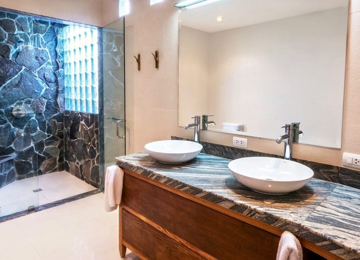 Garden Suite Bathroom